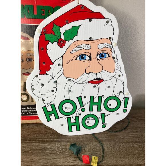 Vintage 1994 Santa Claus LED Light Decoration Christmas Wall Mount 90s - Picture 2 of 9